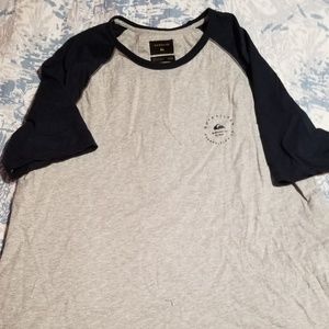 Quiksilver tshirt